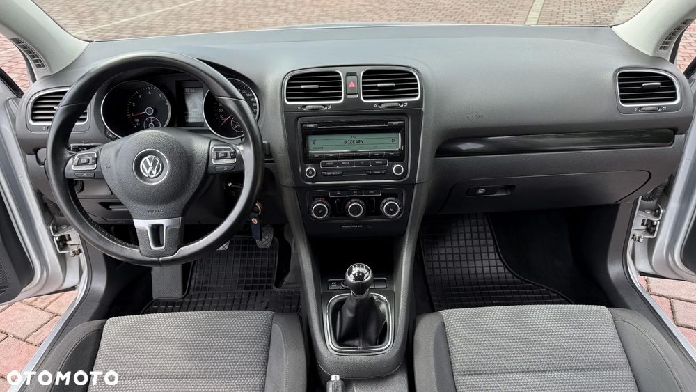 Volkswagen Golf 1.6 Edition - 26