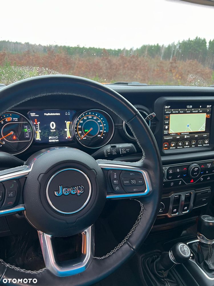 Jeep Wrangler GME 2.0 Turbo Sahara - 11