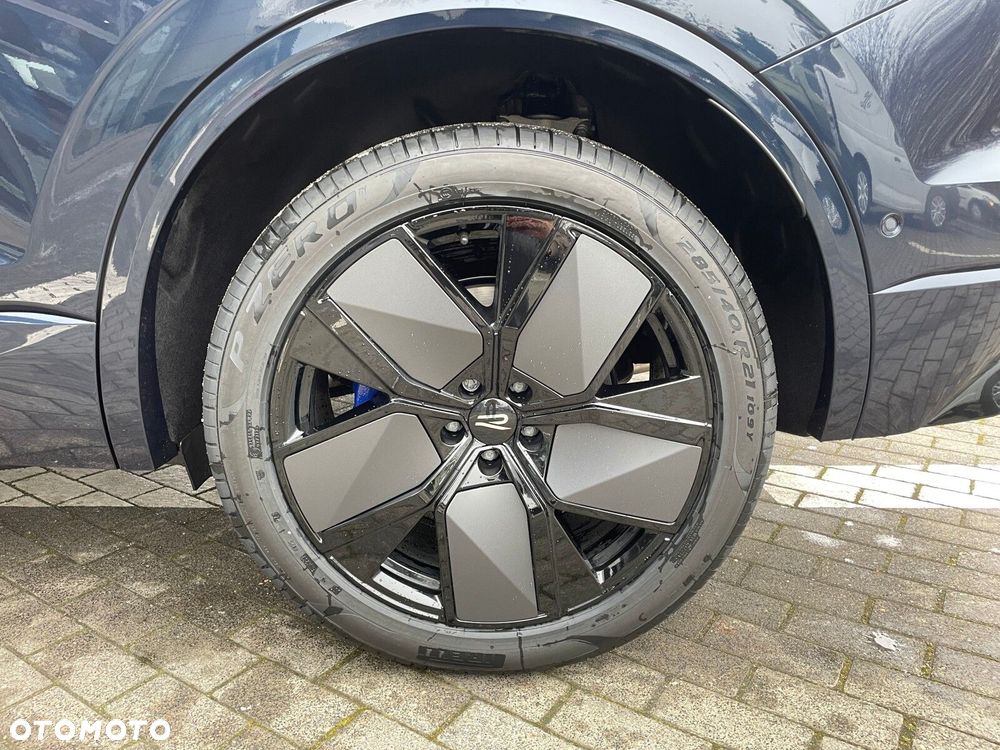 Volkswagen Touareg - 31