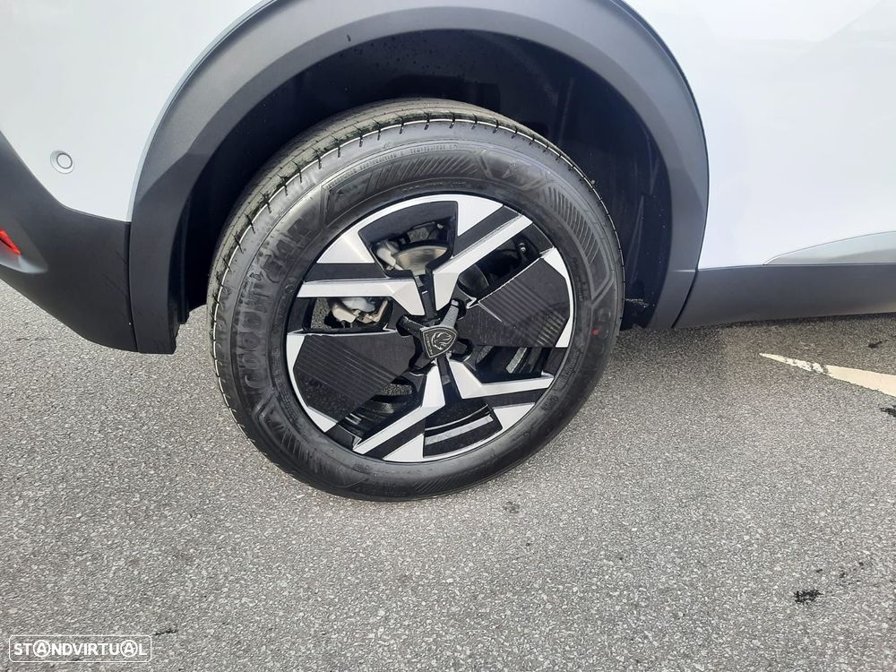 Peugeot 2008 1.2 PureTech Allure - 11