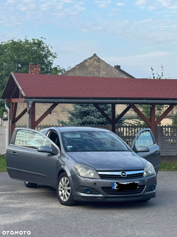 Opel Astra 1.9 CDTI Cosmo - 1