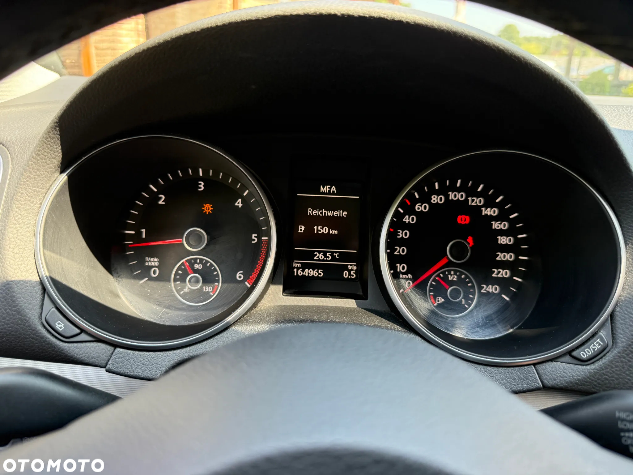 Volkswagen Golf 1.6 TDI DPF BlueMotion Technology move - 20