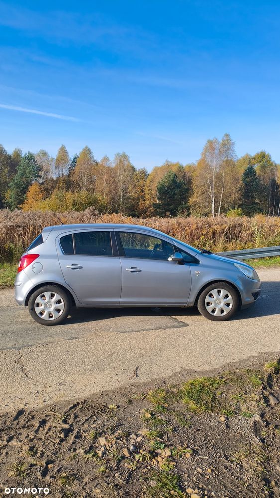 Opel Corsa - 8