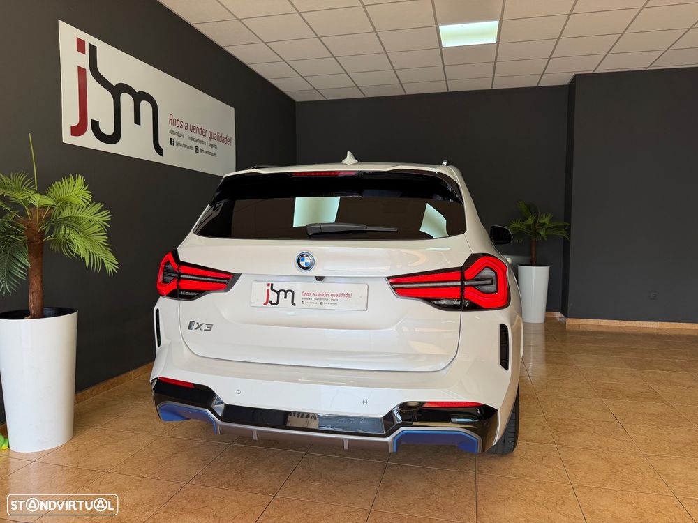 BMW iX3 M Sport Impressive - 20