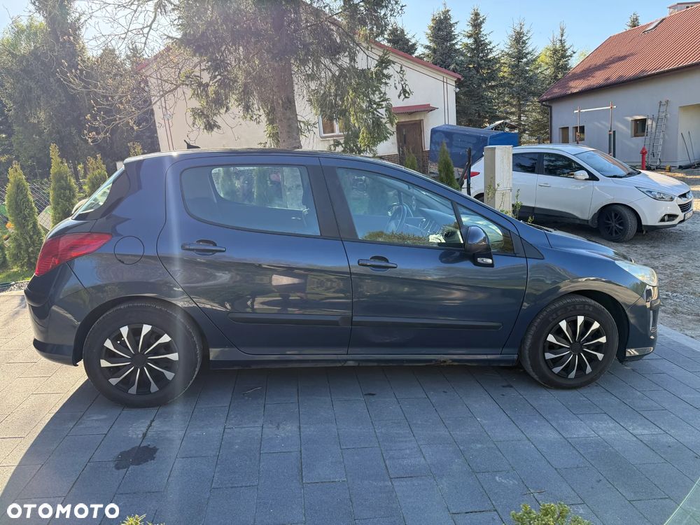 Peugeot 308 1.6 Premium - 17