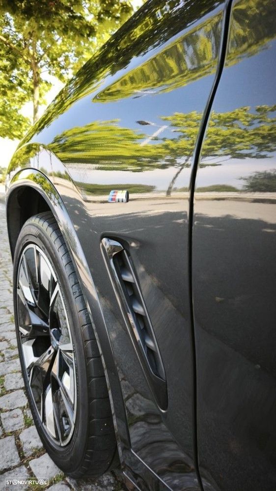 BMW iX3 M Sport Impressive - 40