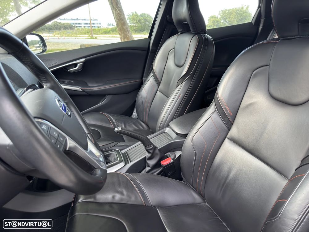Volvo V40 2.0 D2 Volvo Ocean Race - 12