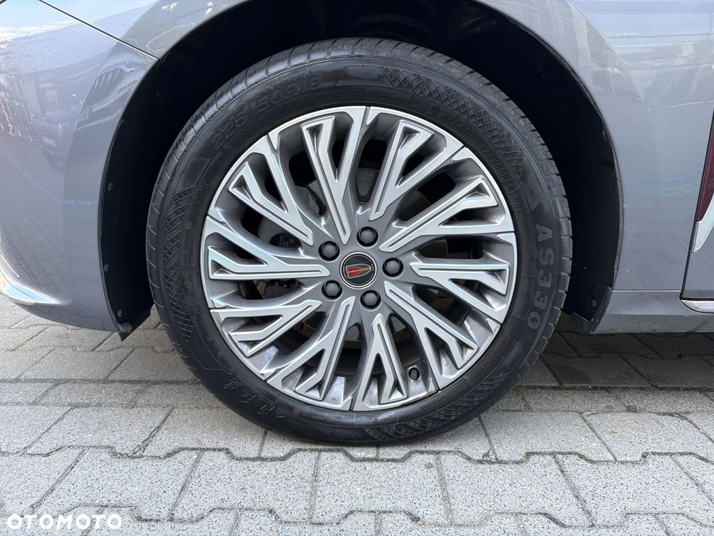 Hongqi H5 2.0T Deluxe - 17