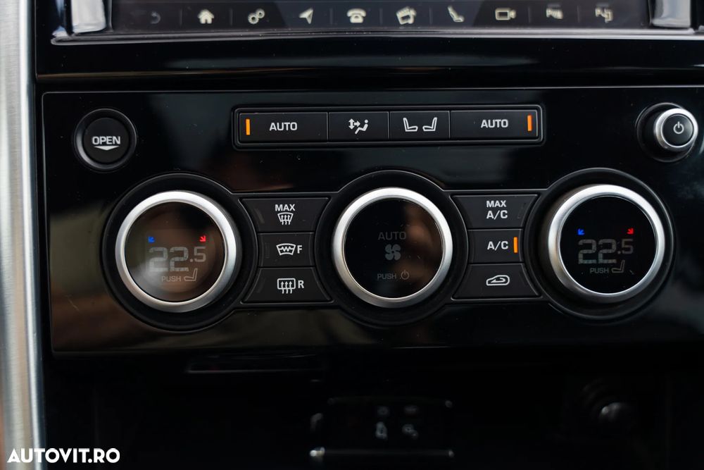Land Rover Discovery 3.0 L SD6 Landmark Edition - 23