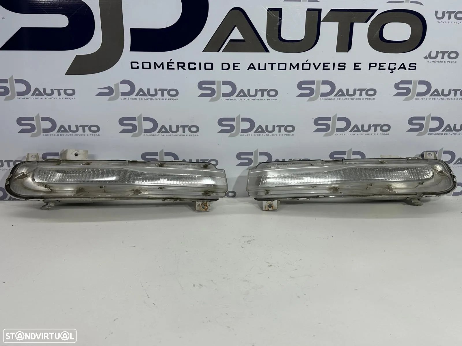 Led / Luz Diurna Direita / Esquerda - Volvo V40 (2016) - 1