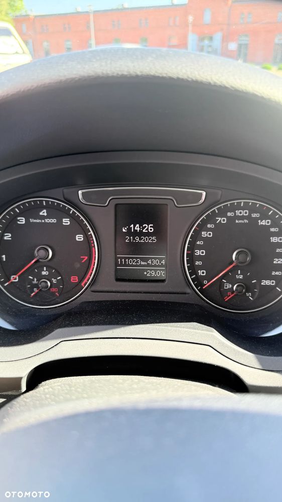 Audi Q3 1.4 TFSI S tronic - 12