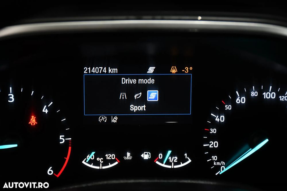 Ford Focus 1.5 EcoBlue Connected - 7