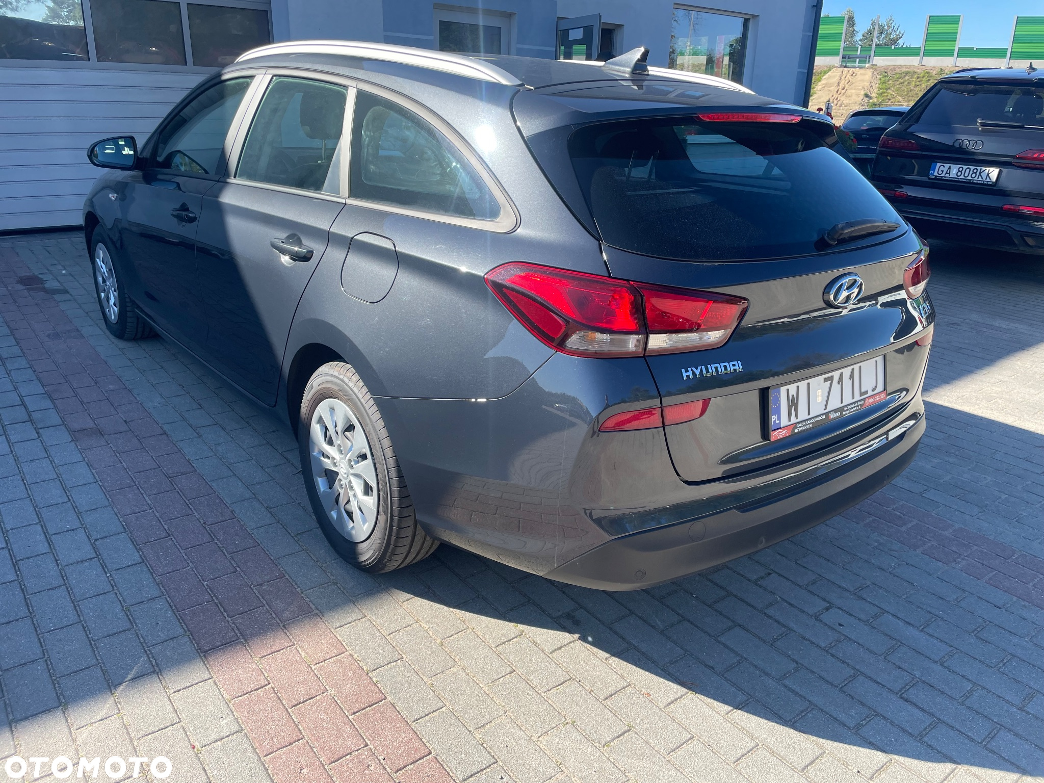 Hyundai i30 1.6 D Comfort DCT - 3