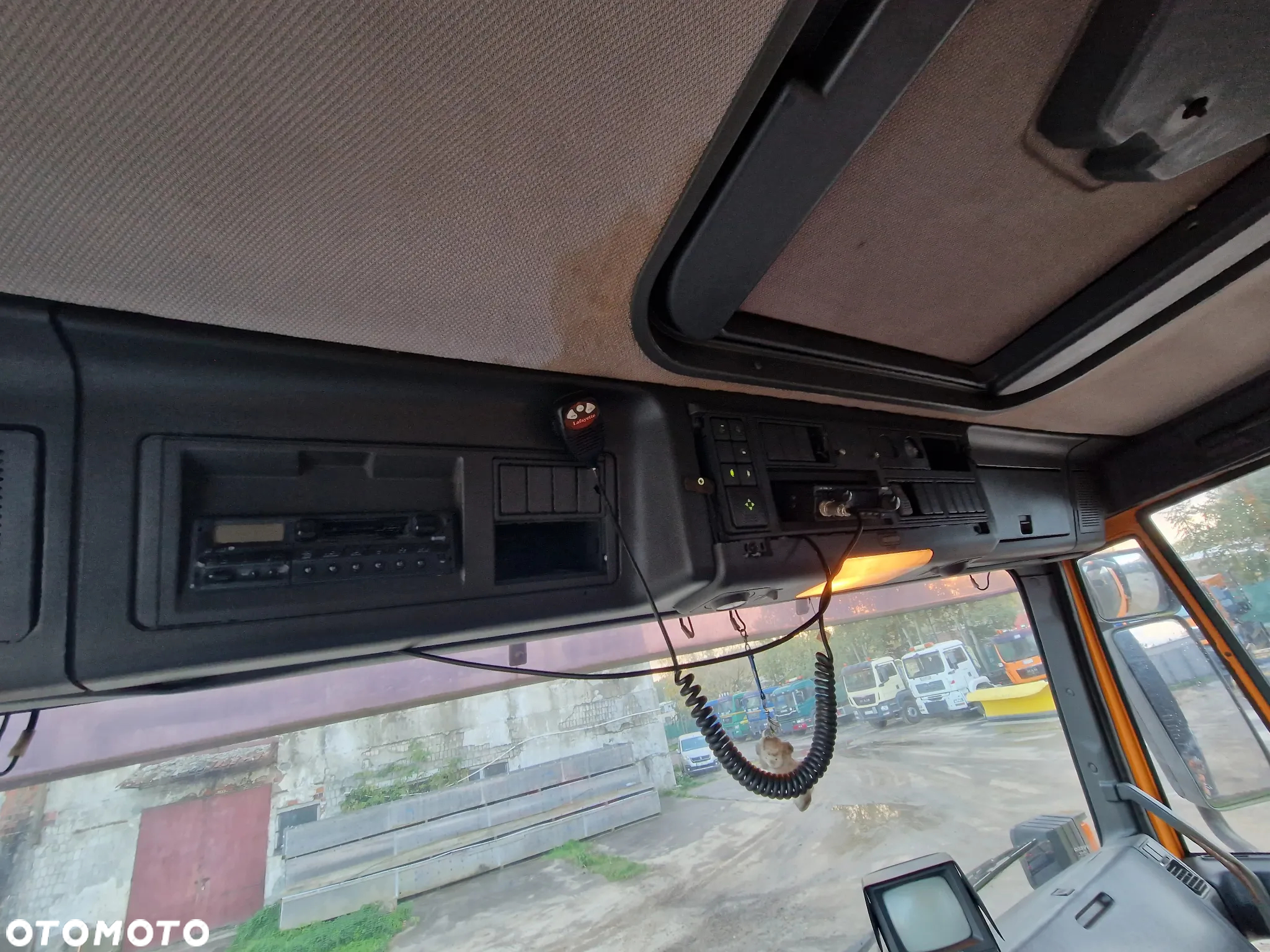Iveco Eurotrakker - 20