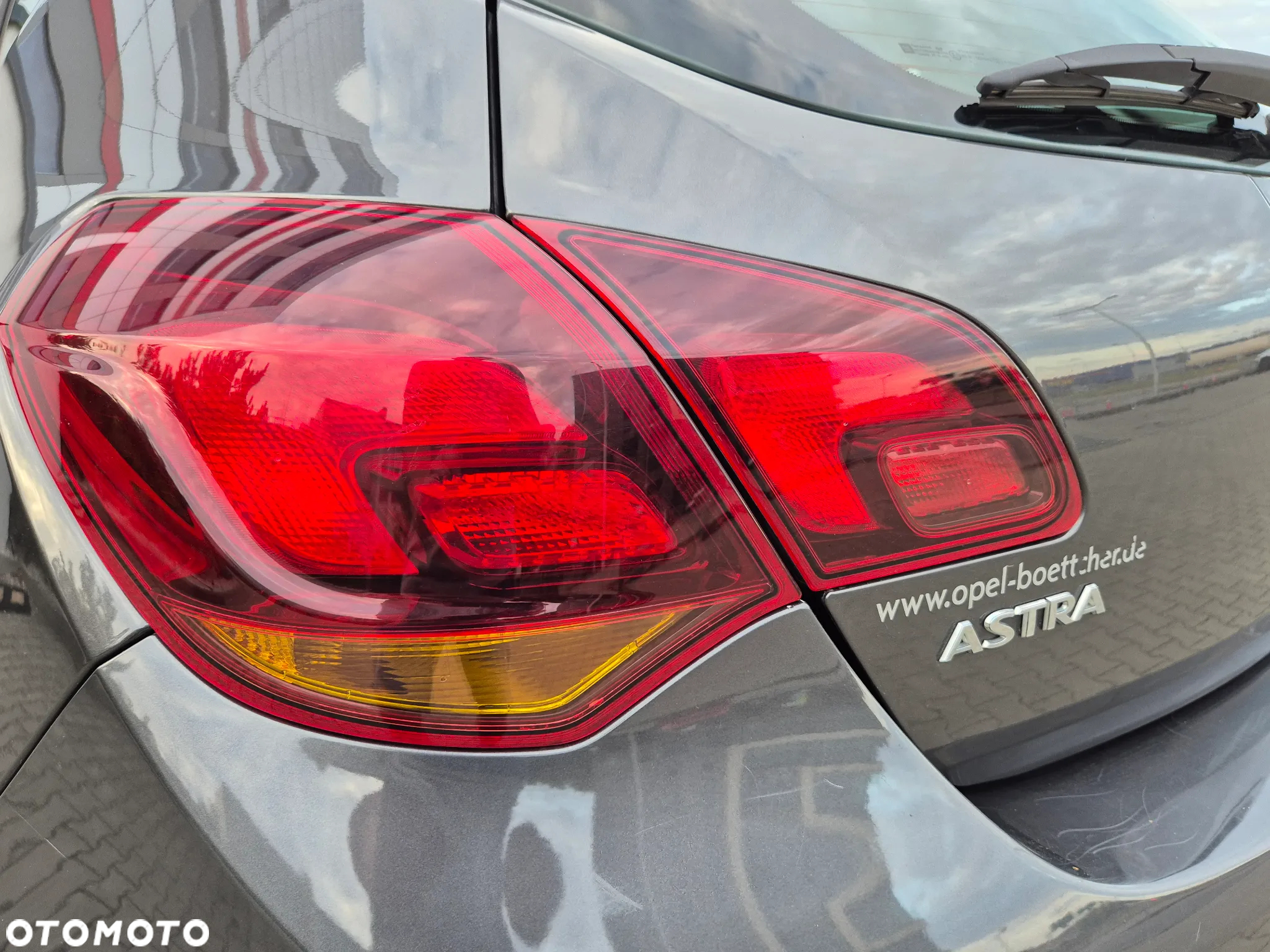 Opel Astra IV 1.4 Cosmo - 21