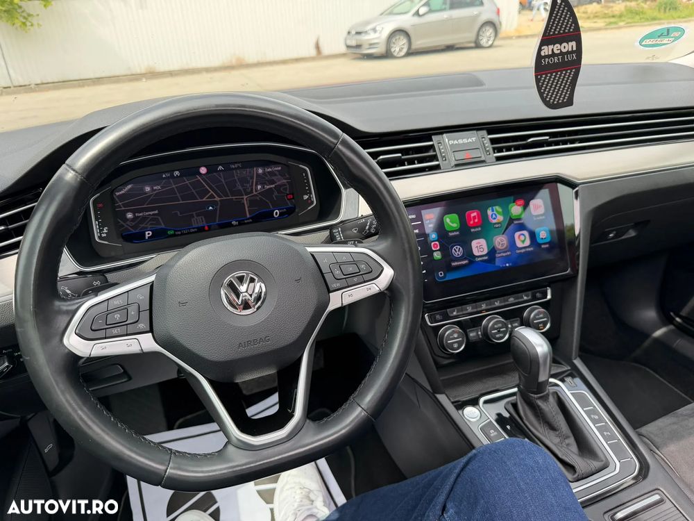 Volkswagen Passat 2.0 TDI SCR DSG Highline - 12