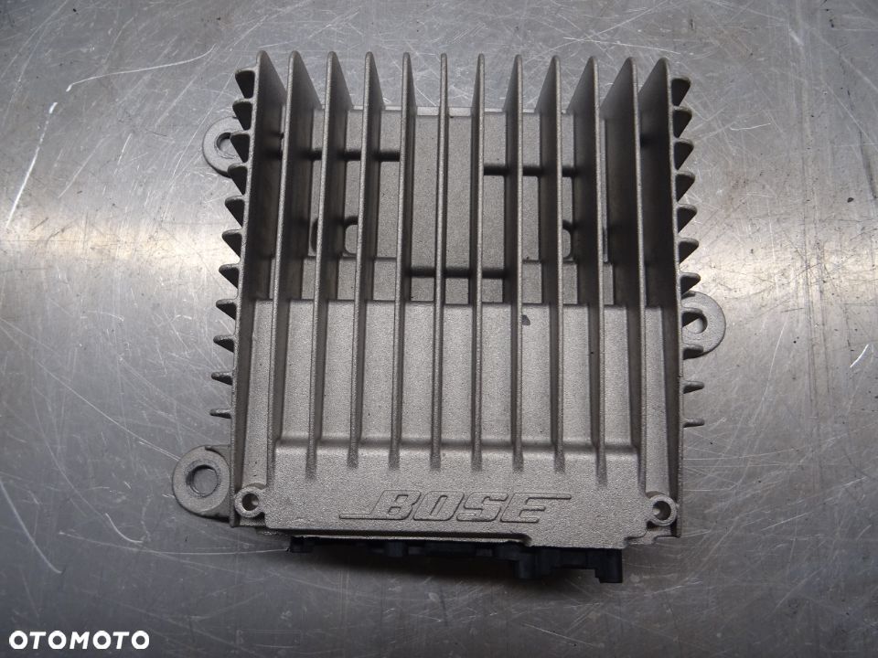 RENAULT MEGANE III LIFT WZMACNIACZ DŹWIĘKU 280639878R - 1