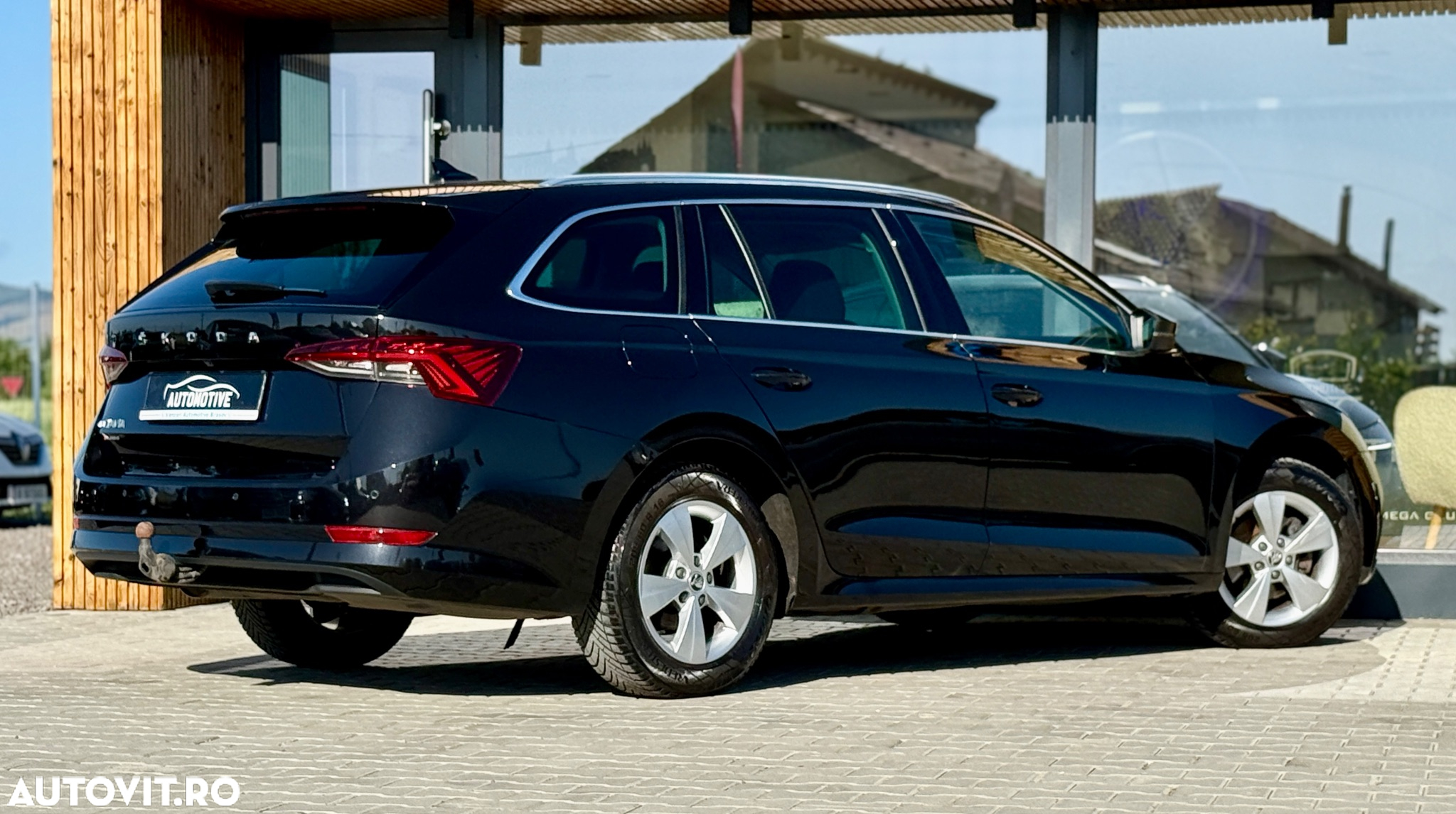 Skoda Octavia 2.0 TDI DSG Style - 4