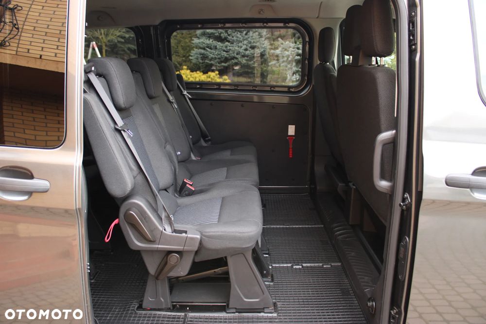 Ford Transit Custom 310 L2H1 Limited - 19