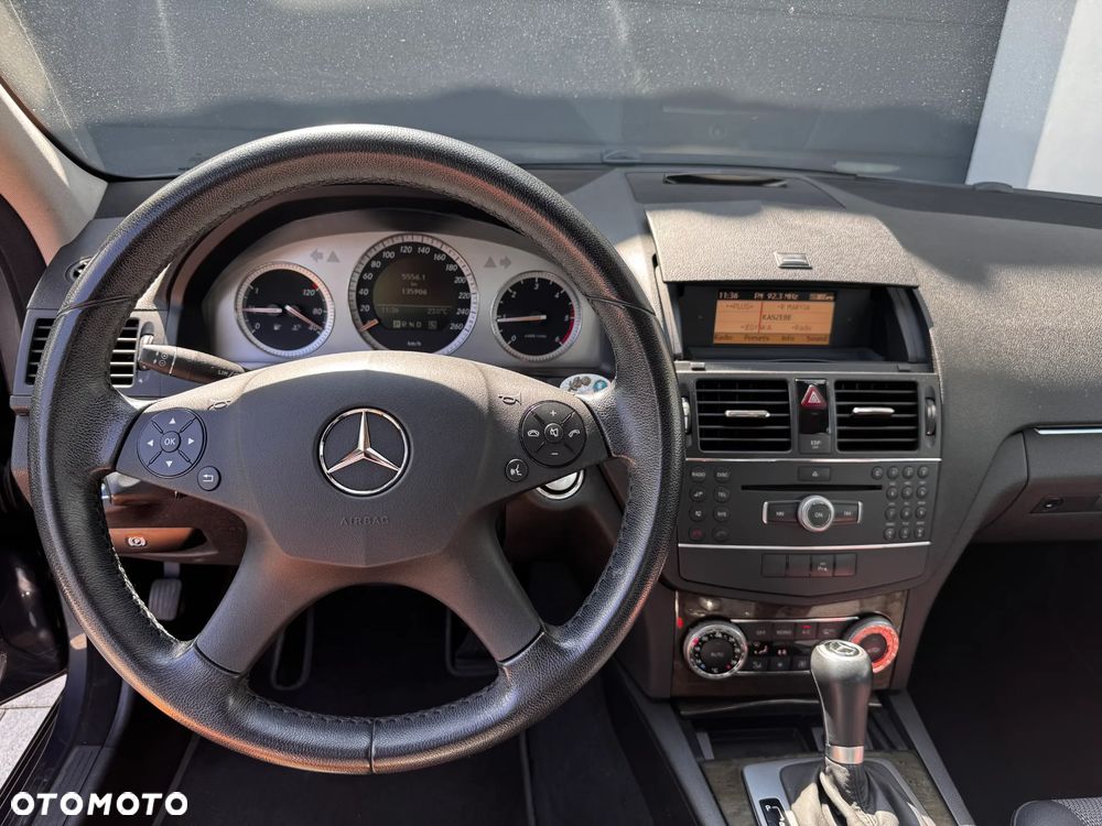 Mercedes-Benz Klasa C 220 CDI DPF Automatik Avantgarde - 3