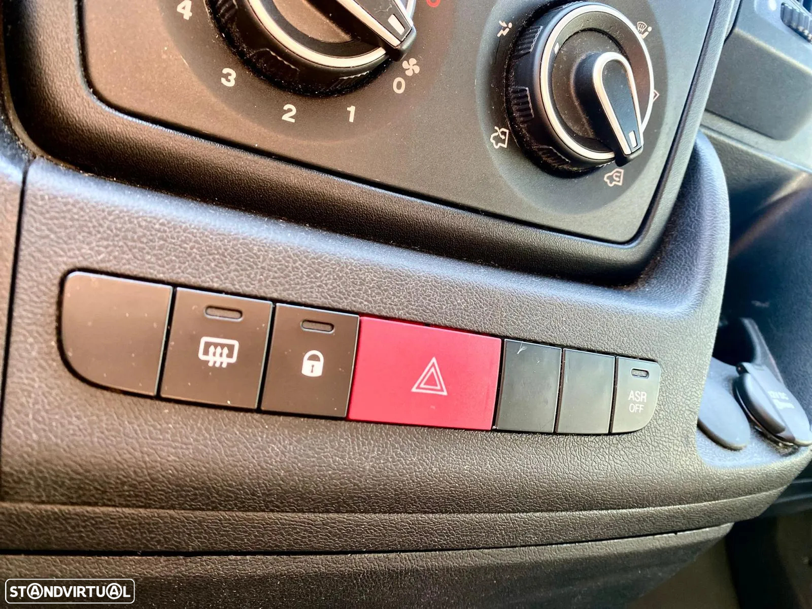 Peugeot Boxer 2.2 BlueHDi 335 L3 CD - 17