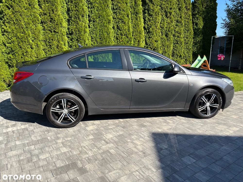 Opel Insignia - 11