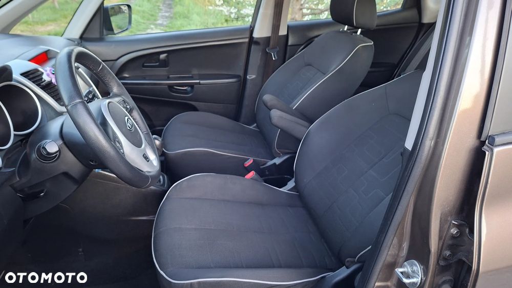 Kia Venga 1.6 CVVT ISG Edition 7 - 13