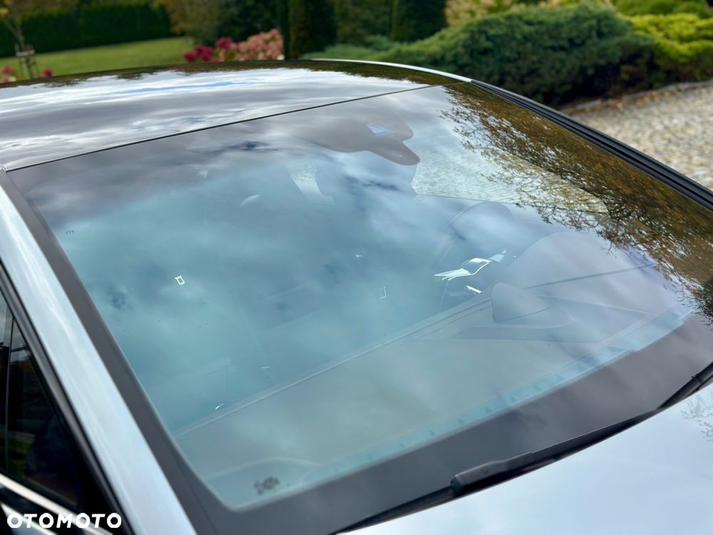 Porsche Panamera 4 - 40