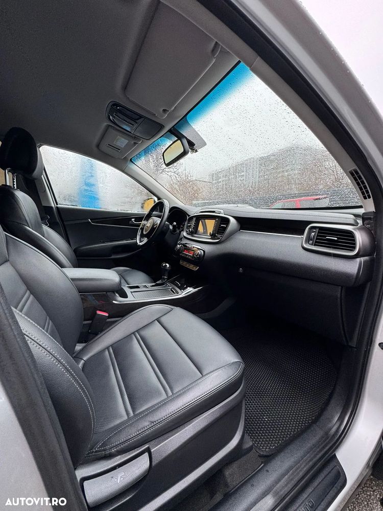 Kia Sorento 2.2 CRDi 4WD Aut. Edition 7 - 9