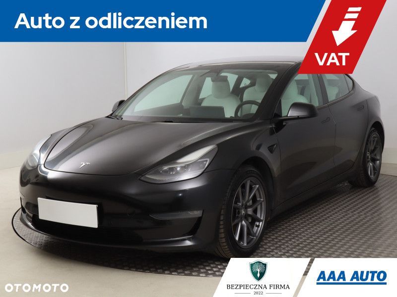 Tesla Model 3 - 2