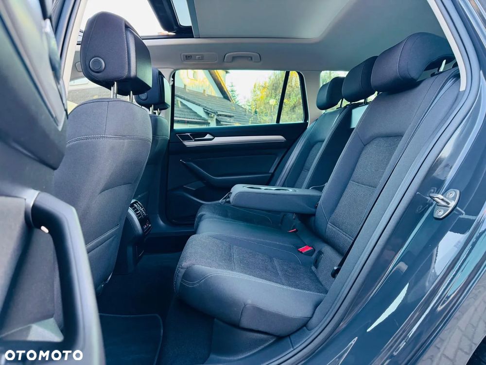 Volkswagen Passat 1.5 TSI EVO Elegance - 29