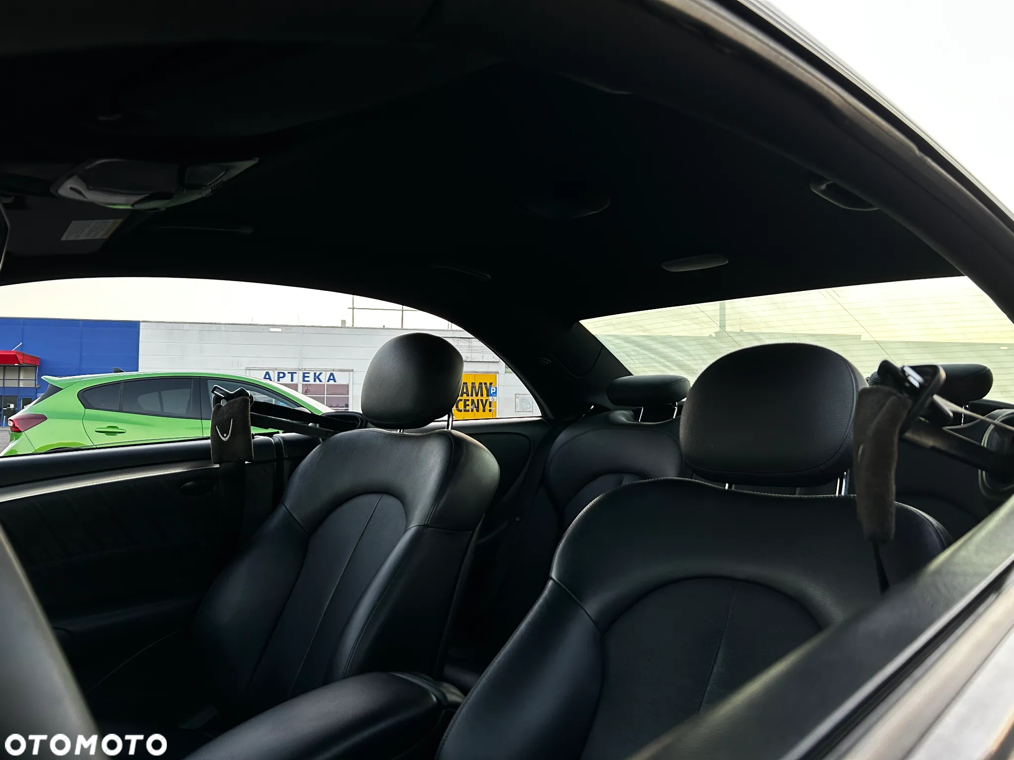 Mercedes-Benz CLK Coupe 220 CDI Avantgarde - 22