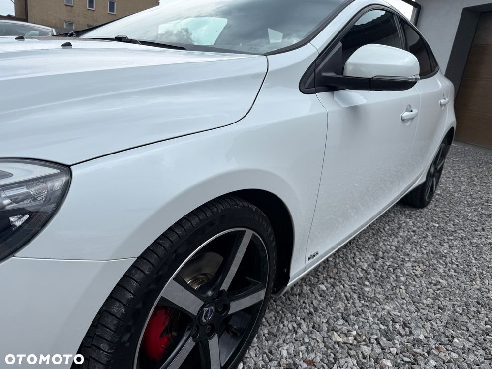 Volvo V40 T3 Drive-E R-Design Momentum - 15