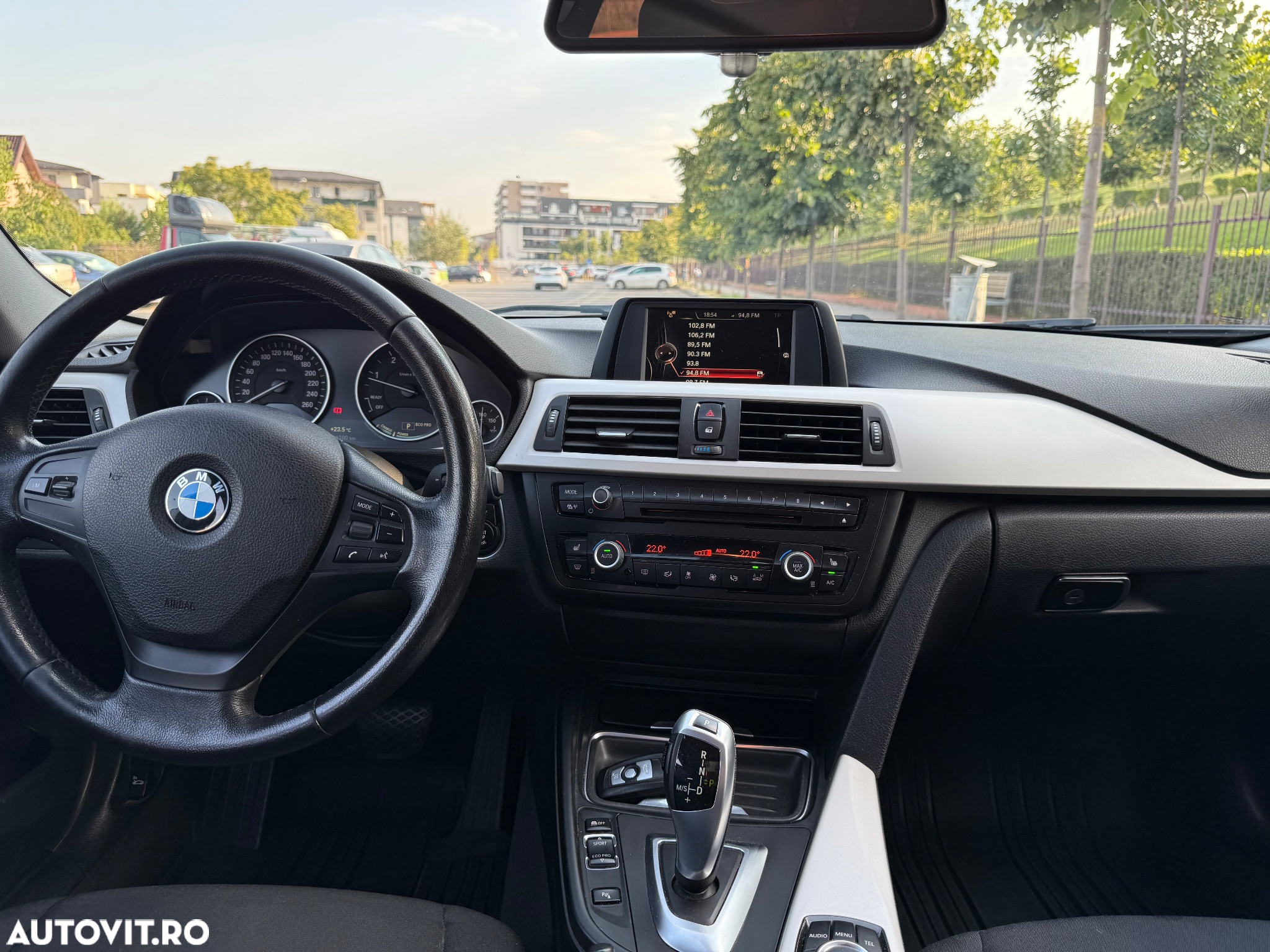 BMW Seria 3 - 34