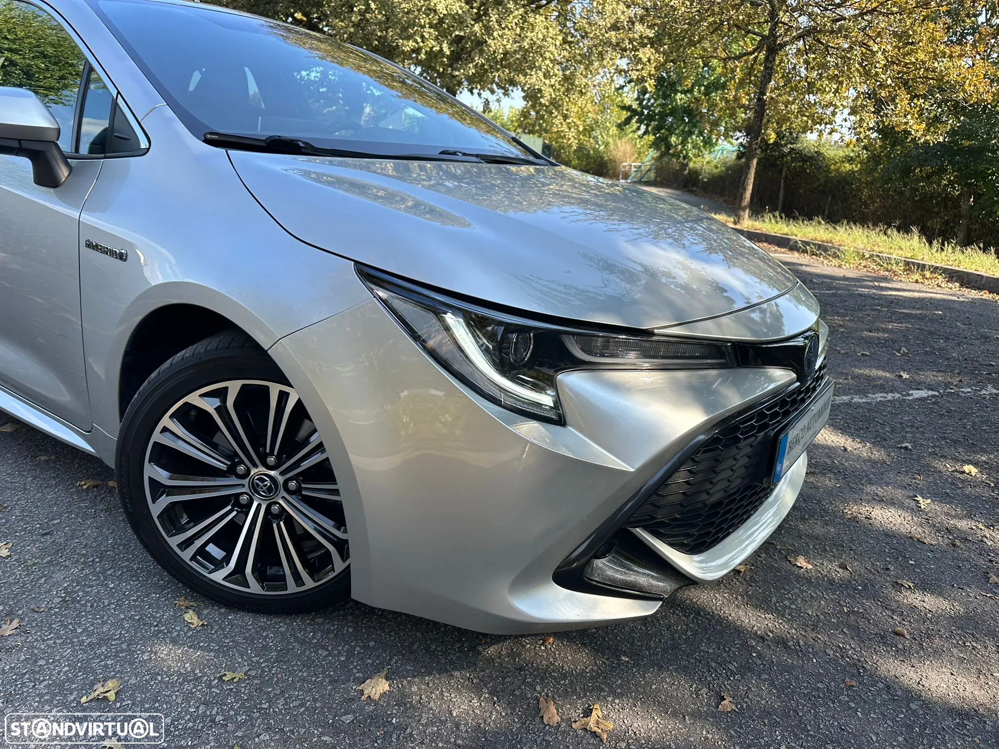 Toyota Corolla 2.0 Hybrid Square Collection - 2
