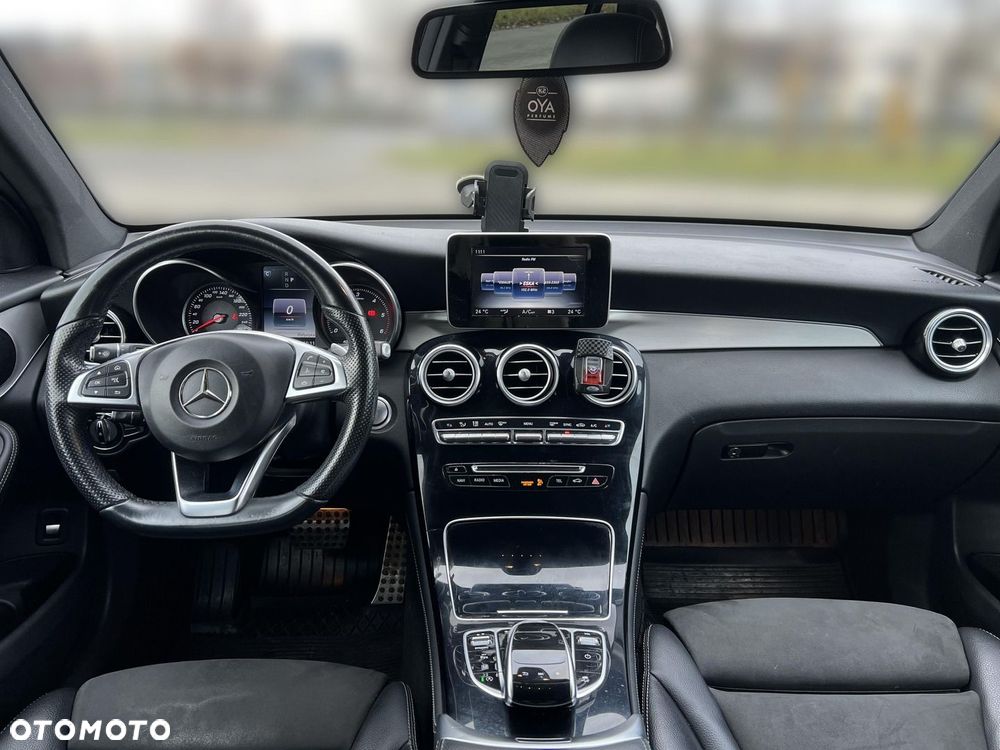 Mercedes-Benz GLC 220 d 4-Matic - 4