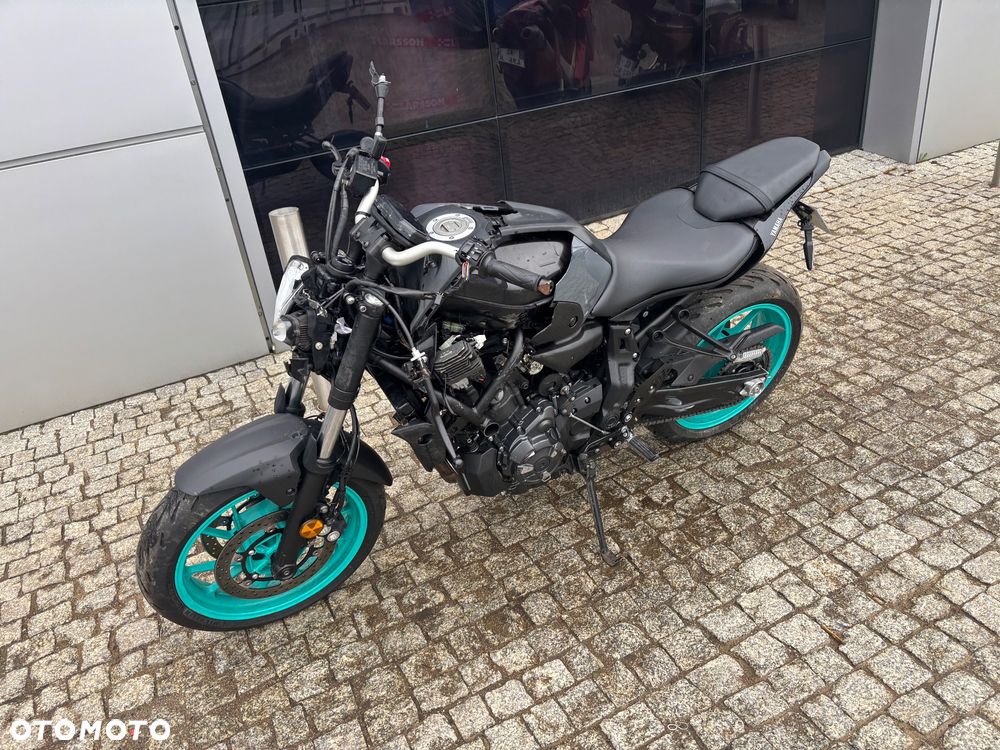 Yamaha MT - 5
