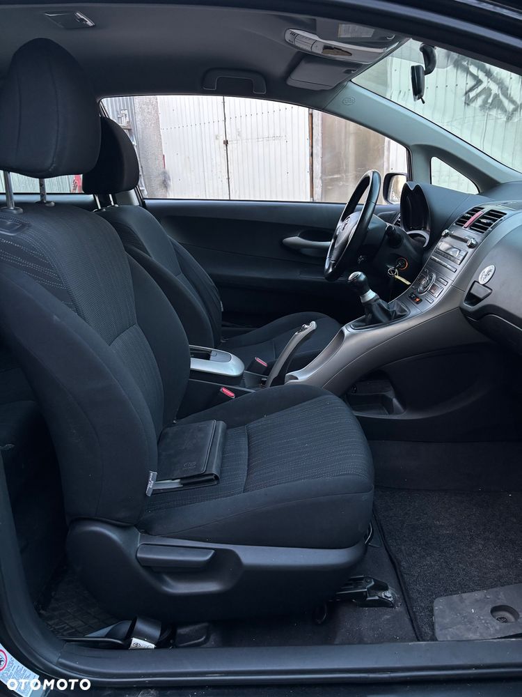 Toyota Auris 1.6 VVT-i Premium - 5