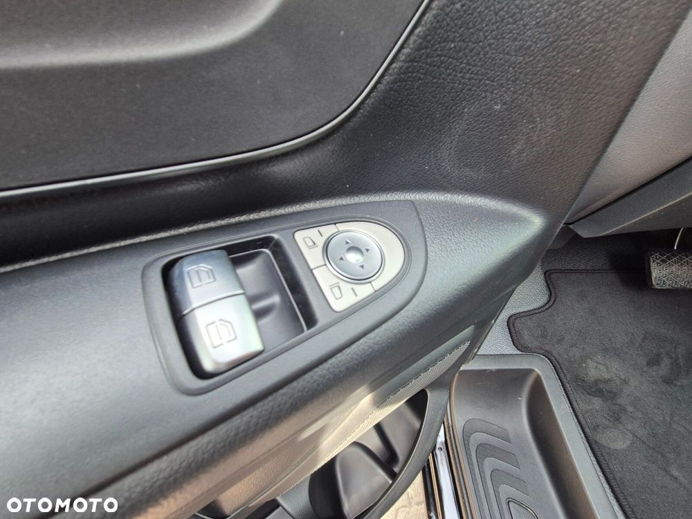 Mercedes-Benz vito 116 CDI KA OM654 - 11