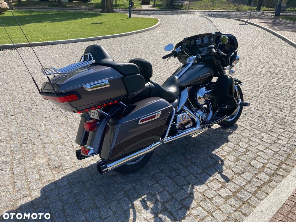 Harley-Davidson FLH Electra Glide - 3