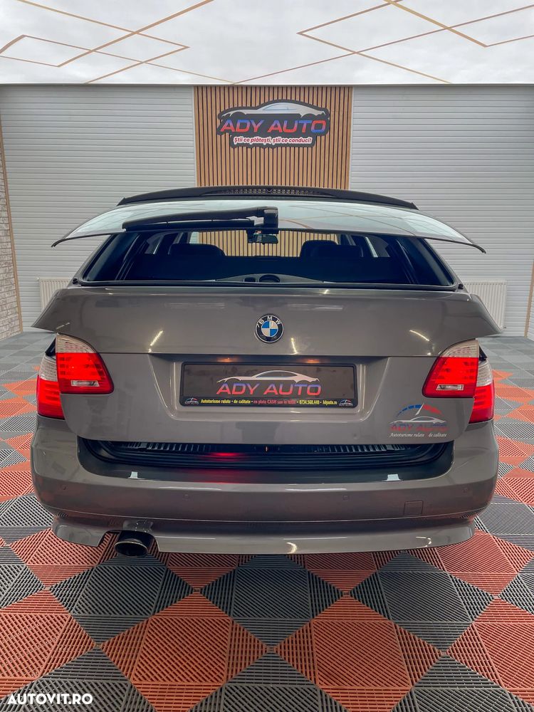 BMW Seria 5 520d Touring - 11