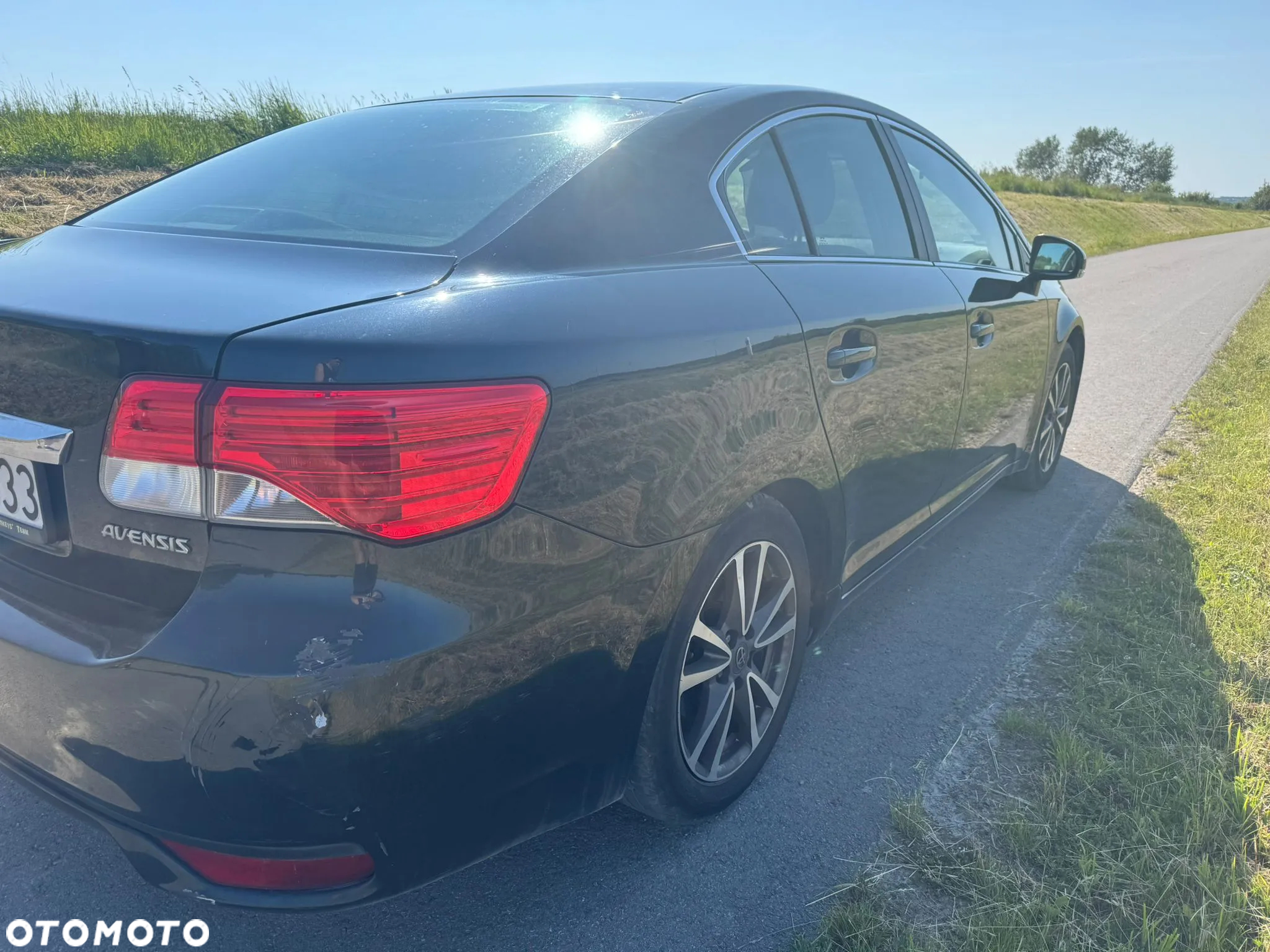 Toyota Avensis - 8