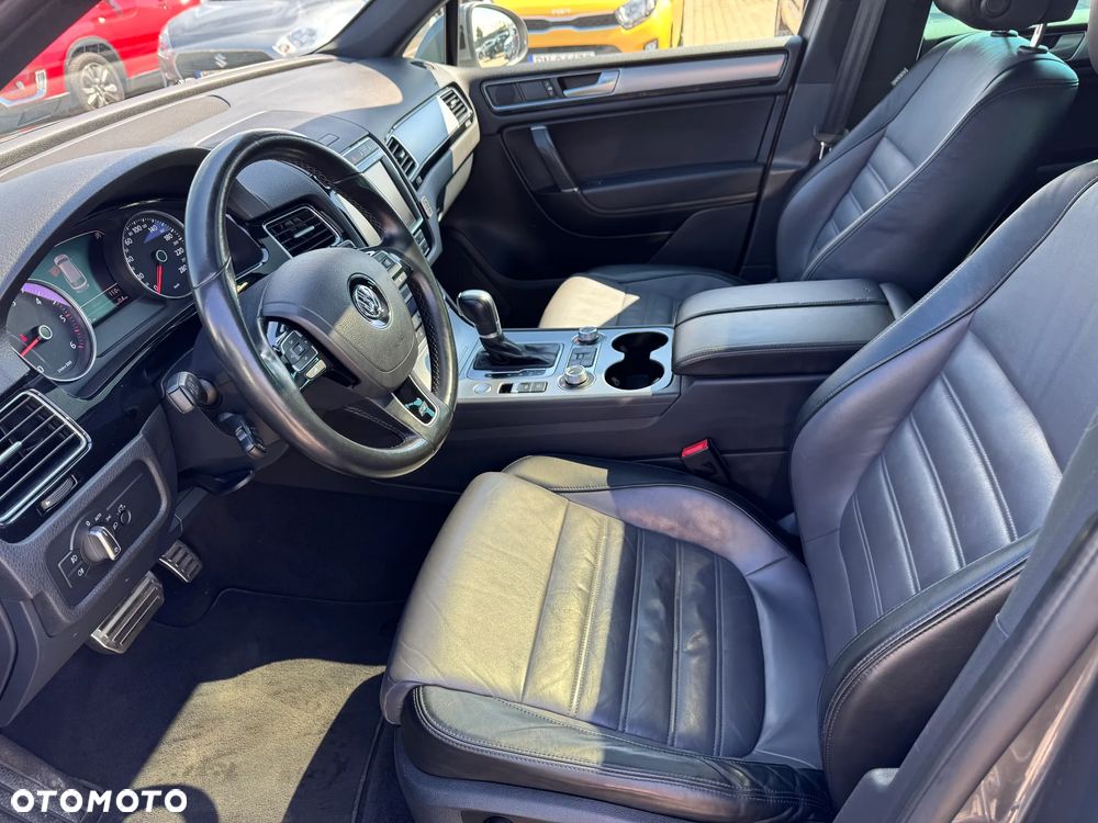 Volkswagen Touareg - 7