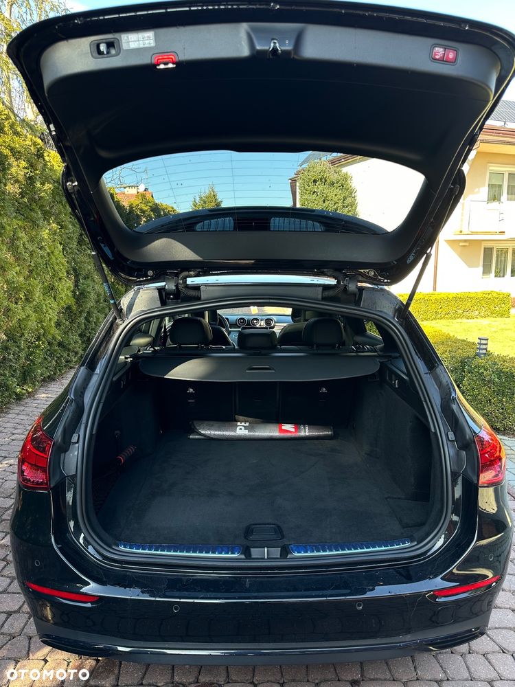 Mercedes-Benz Klasa C 220 d 9G-TRONIC - 17