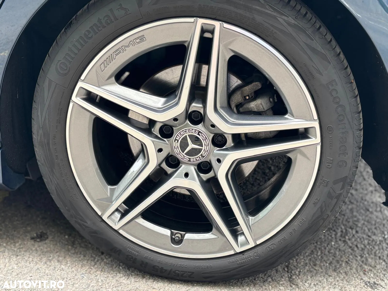 Mercedes-Benz A 200 7G-DCT AMG Line - 13