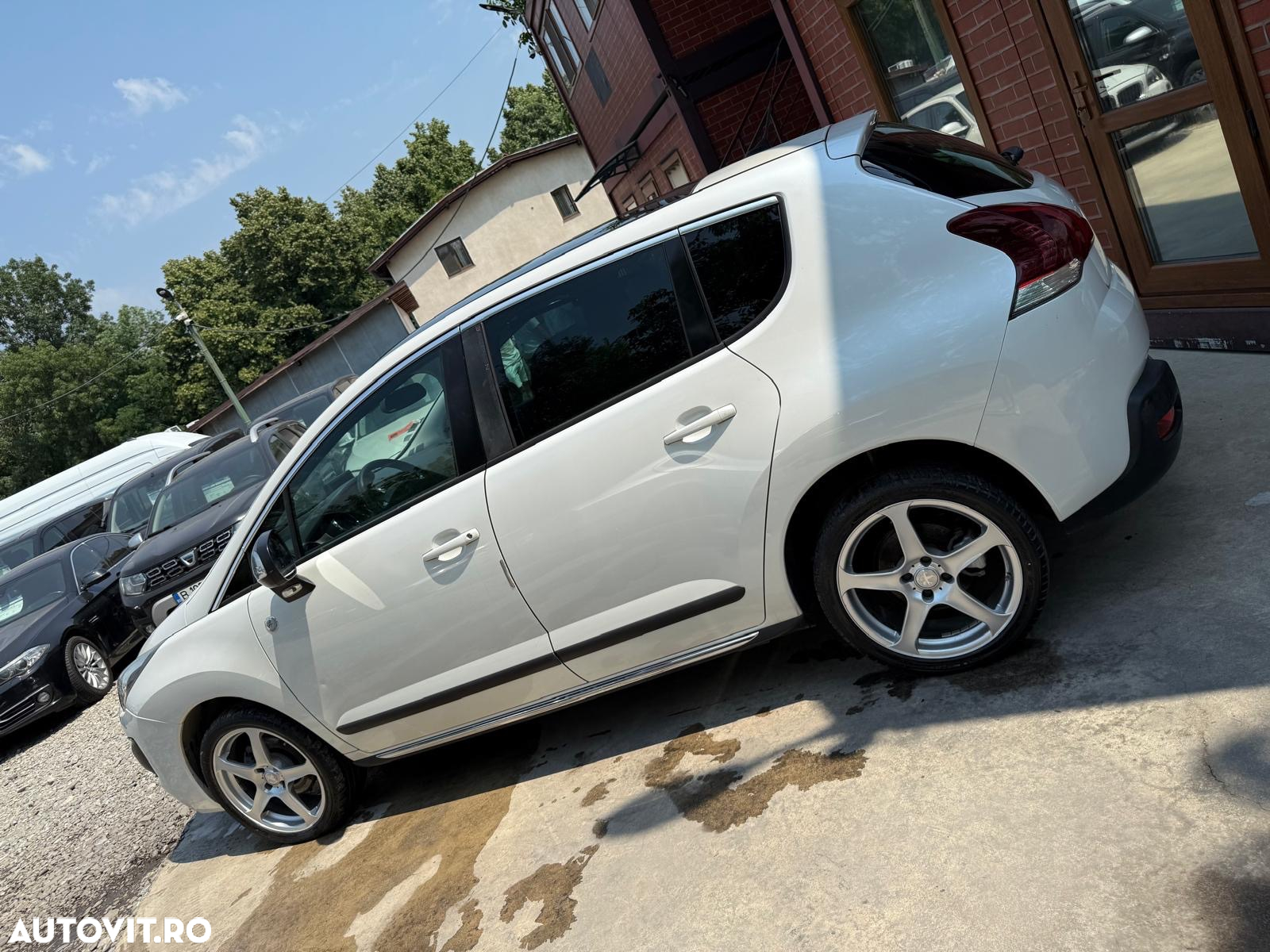 Peugeot 3008 PureTech 130 Stop & Start GPF Crossway - 34