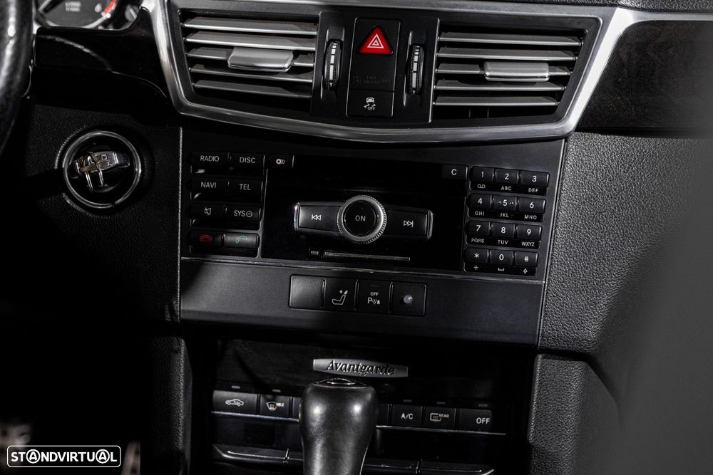 Mercedes-Benz E 250 CDI Avantgarde BE Auto. - 19