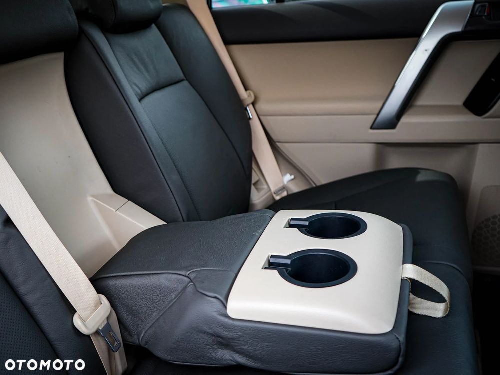 Toyota Land Cruiser LC 2.8 D-4D Prado - 31