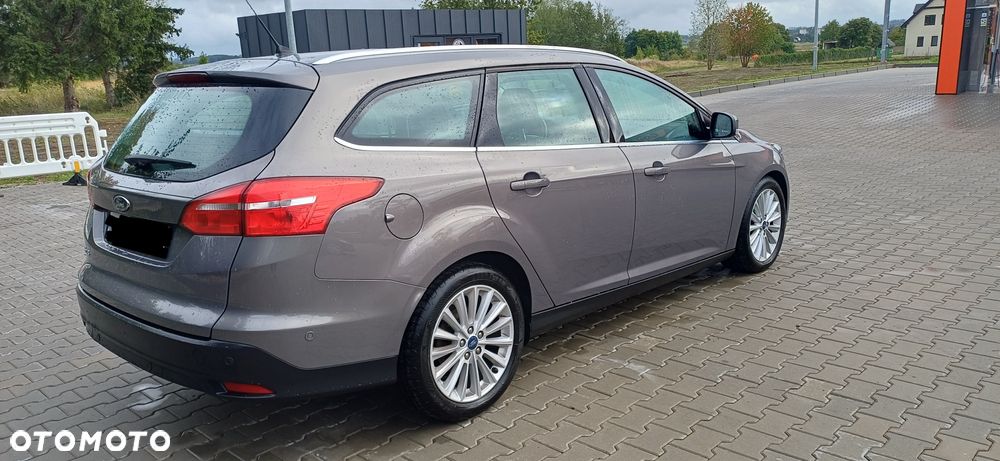 Ford Focus - 4
