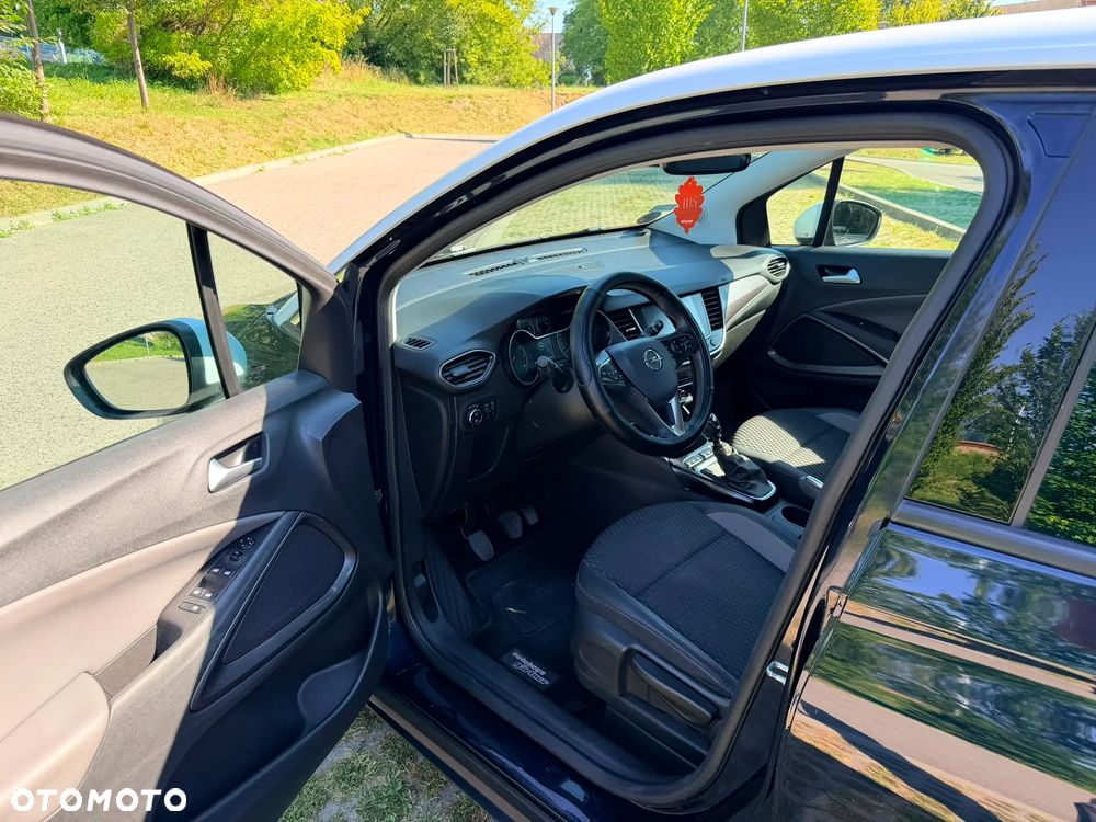 Opel Crossland X - 15